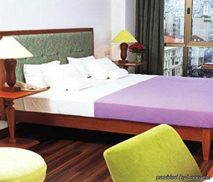 Hotel 2Fashion House Атина Стая снимка